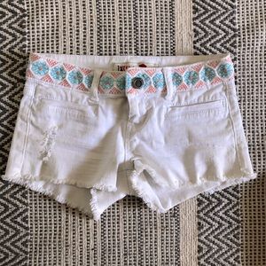 White Jean Shorts (1st KISS)- low rise